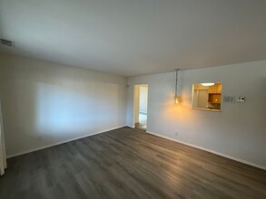 337 Glorieta St NE in Albuquerque, NM - Building Photo - Building Photo