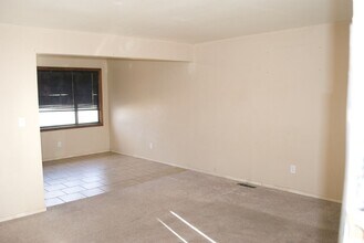 1105 E 16th St in Idaho Falls, ID - Building Photo - Building Photo