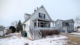 1405 Connor Ave in Lockport, IL - Building Photo