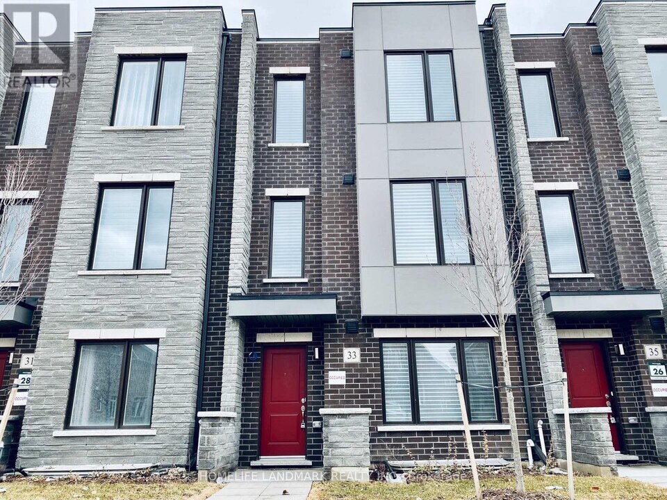 33 George Kirby St in Vaughan, ON - Building Photo