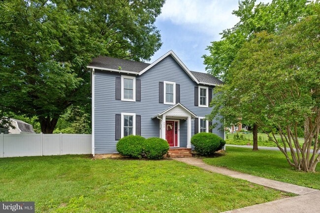 property at 404 N Franklin St