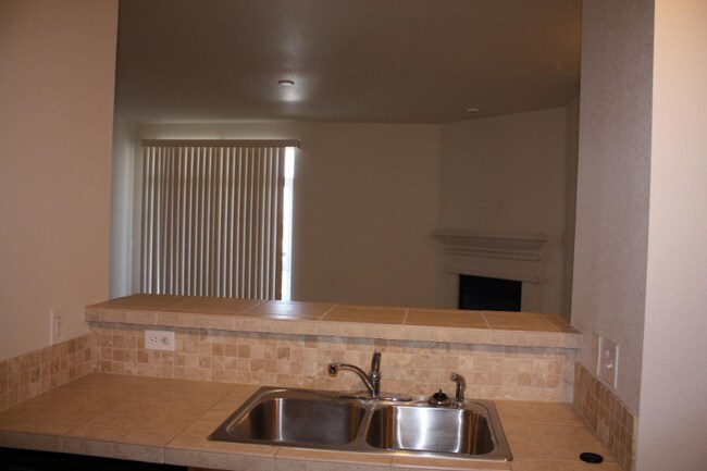 3875 S Dayton St in Denver, CO - Building Photo - Building Photo
