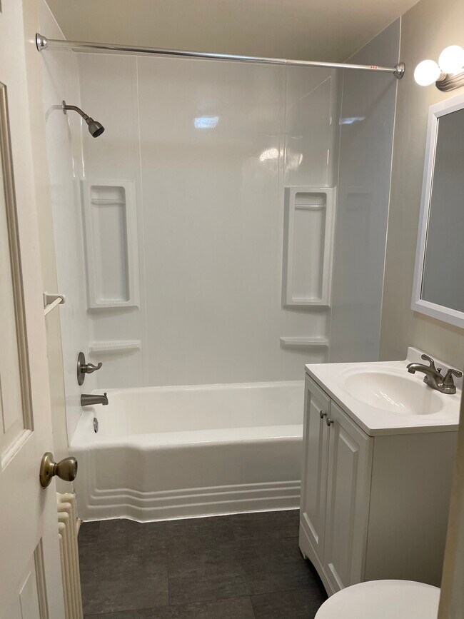 108 E Hamilton Ave Apartments and Nearby State College Apartments For