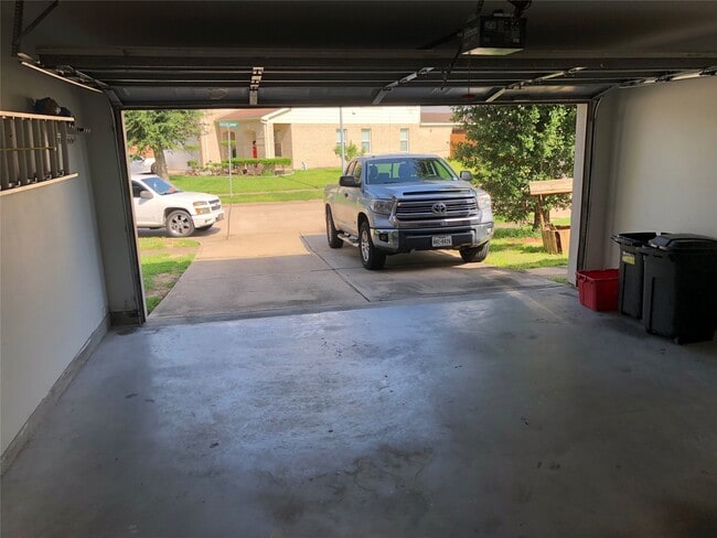 property at 8531 Ashford Green Ln