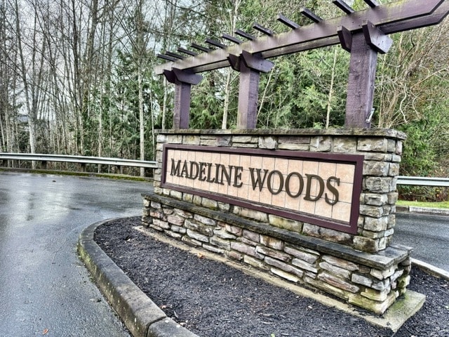 275 NE Miramar Cir in Bremerton, WA - Building Photo - Building Photo