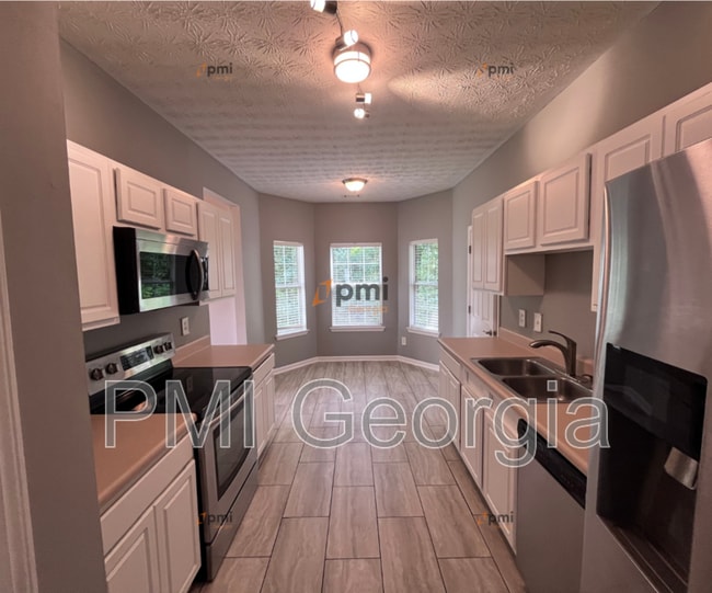 224 Autumn Ridge Dr in Griffin, GA - Building Photo - Building Photo
