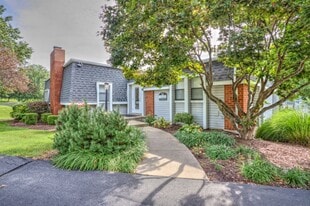 Heatherton Estates in Florissant, MO - Building Photo