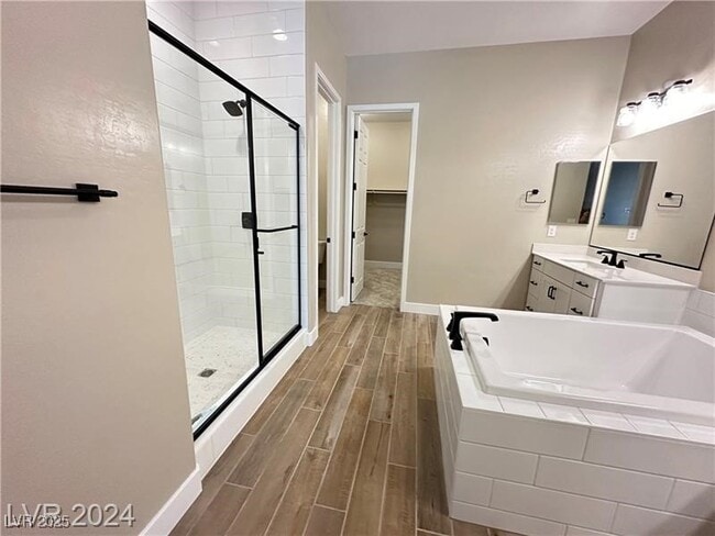 property at 3961 W Haleh Ave