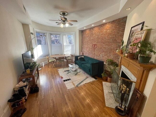 183 Saint Botolph St, Unit 2 in Boston, MA - Foto de edificio - Building Photo