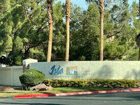 2111 Sealion Dr in Las Vegas, NV - Building Photo