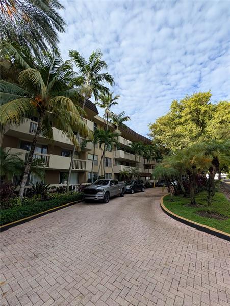 property at 1800 Sans Souci Blvd