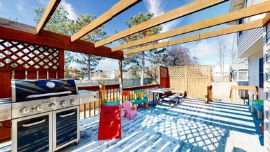 14 Kleggstone Cir in Bloomington, IL - Foto de edificio - Building Photo