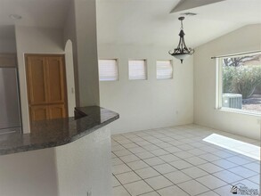 10533 E 39th St in Yuma, AZ - Building Photo - Building Photo