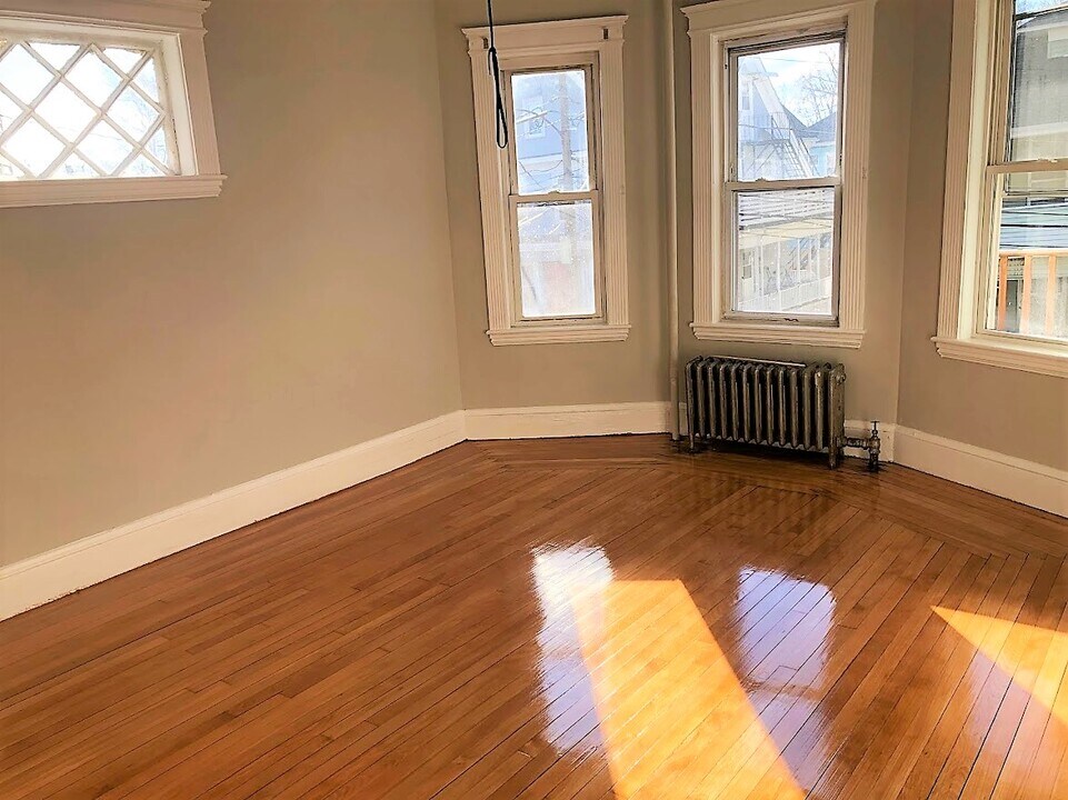 9 Arden St in Boston, MA - Foto de edificio