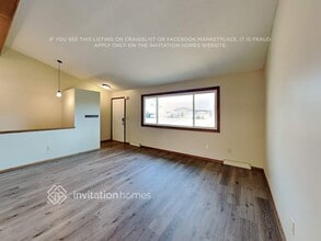 6109 81st Ave N in Minneapolis, MN - Building Photo - Building Photo