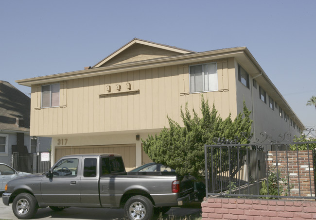 317 S State St in Los Angeles, CA - Foto de edificio - Building Photo