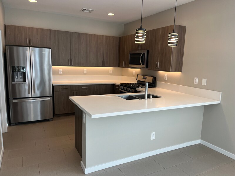 11290 Hidden Peak Ave in Las Vegas, NV - Building Photo