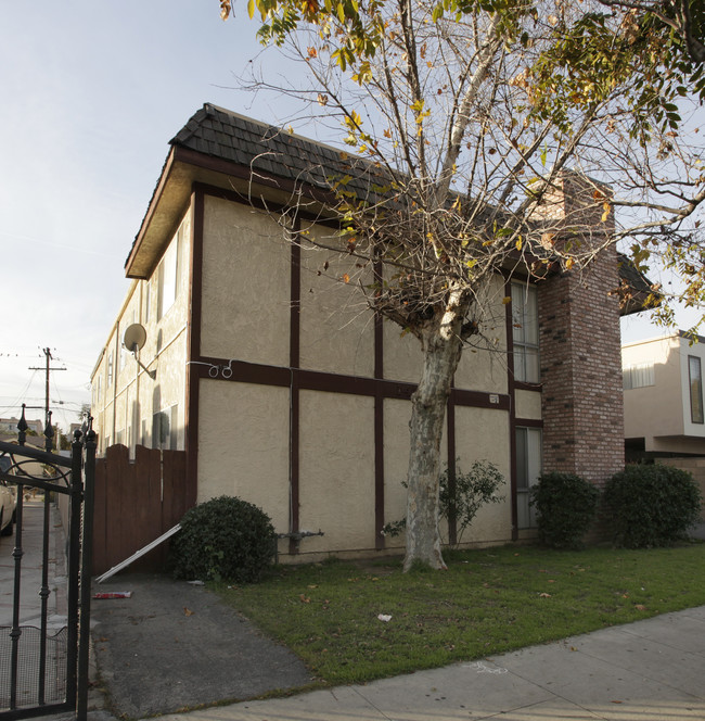 14216 Erwin St in Van Nuys, CA - Building Photo - Building Photo