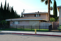 1134 W Casa Grande Ave in Anaheim, CA - Foto de edificio - Building Photo