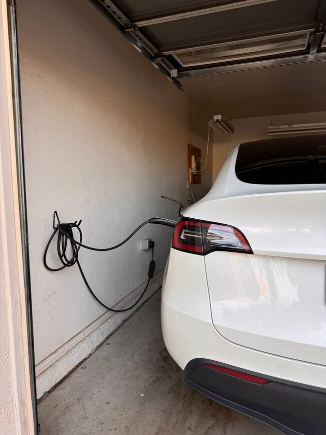 16652 N 19th St in Phoenix, AZ - Building Photo - Building Photo