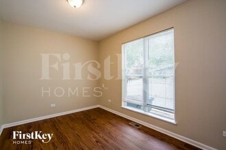 319 Fairlawn Dr in Round Lake Park, IL - Building Photo - Building Photo