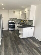 5530 N Mango Ave in Chicago, IL - Building Photo - Building Photo