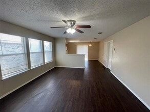 1123 Single Tree Dr in Forney, TX - Building Photo - Building Photo