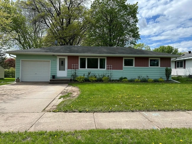 property at 3112 Uranus Ave