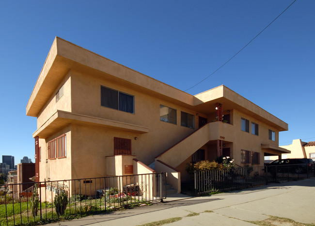 1040 Figueroa Ter in Los Angeles, CA - Foto de edificio - Building Photo