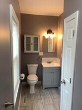 47 Sumner St, Unit #1 in North Attleboro, MA - Building Photo - Building Photo