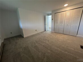 47 W Utica St in Oswego, NY - Building Photo - Building Photo