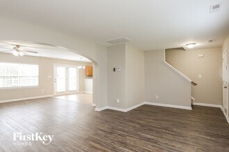5 Stepney Ct in Durham, NC - Building Photo - Building Photo
