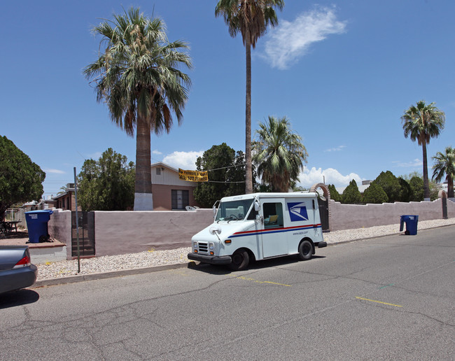 1409-1429 E Drachman St in Tucson, AZ - Building Photo - Building Photo