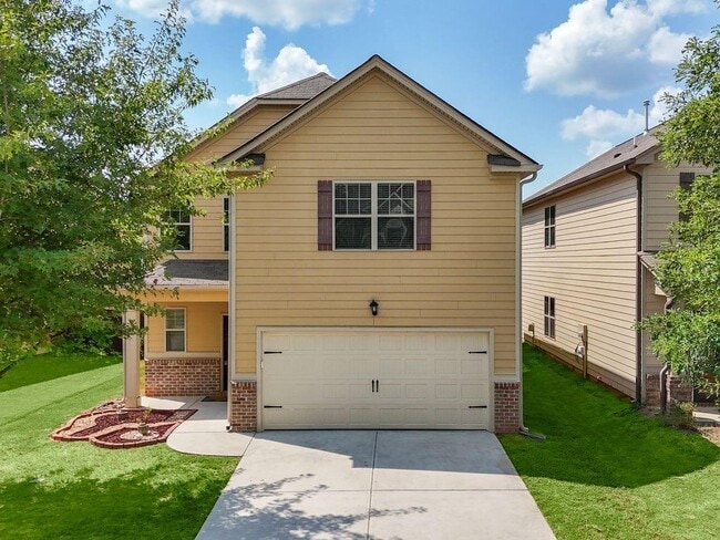 property at 330 Emporia Loop
