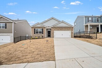 1512 Mountview Dr in Lebanon, TN - Building Photo - Building Photo