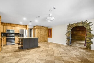 700 Anderson Rd in Kingwood, TX - Building Photo - Building Photo