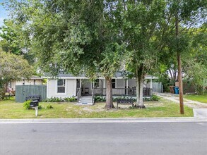 208 Weaver Ave in Lake Wales, FL - Building Photo - Building Photo