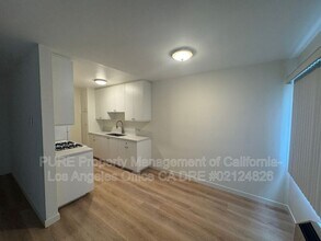 4421 Murietta Ave in Los Angeles, CA - Building Photo - Building Photo
