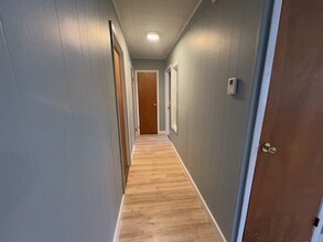 40 Adirondack View in Bristol, VT - Foto de edificio - Building Photo