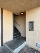 2657 McLeod Dr in Las Vegas, NV - Building Photo - Building Photo