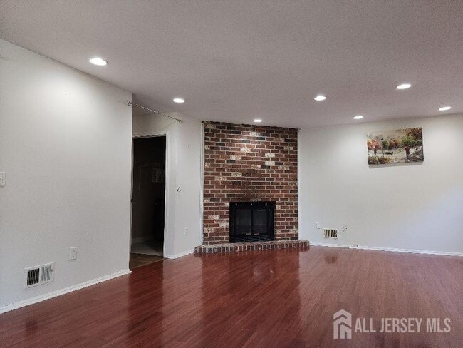 property at 4 Covington Ct