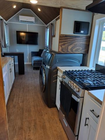 1337 Co Rd 4668 in Trenton, TX - Building Photo