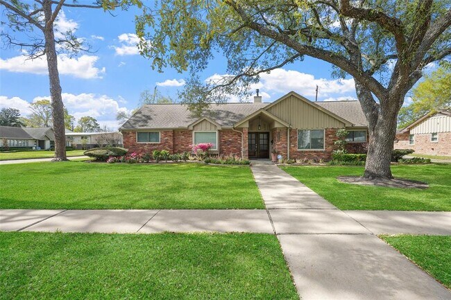 property at 5058 Yarwell Dr