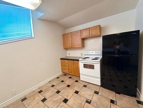 27 N Tremont St in Tremonton, UT - Building Photo - Building Photo