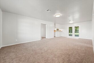 21806 Falvel Rd in Spring, TX - Building Photo - Building Photo