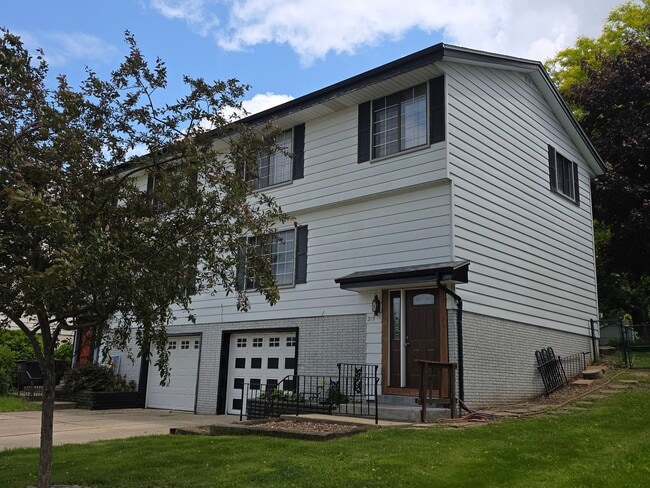property at 219 McDivitt Ln