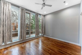 1044 N Wolcott Ave, Unit 2 in Chicago, IL - Building Photo - Building Photo