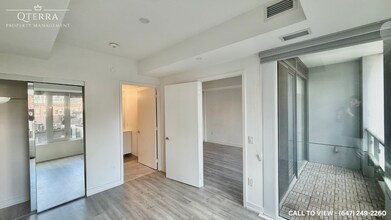 158 Front St E in Toronto, ON - Building Photo - Building Photo