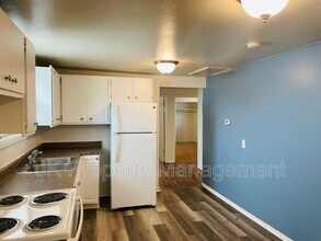 1601 5th Ave NW in Great Falls, MT - Building Photo - Building Photo