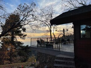 28625 Willow Rd in Lake Arrowhead, CA - Building Photo - Building Photo